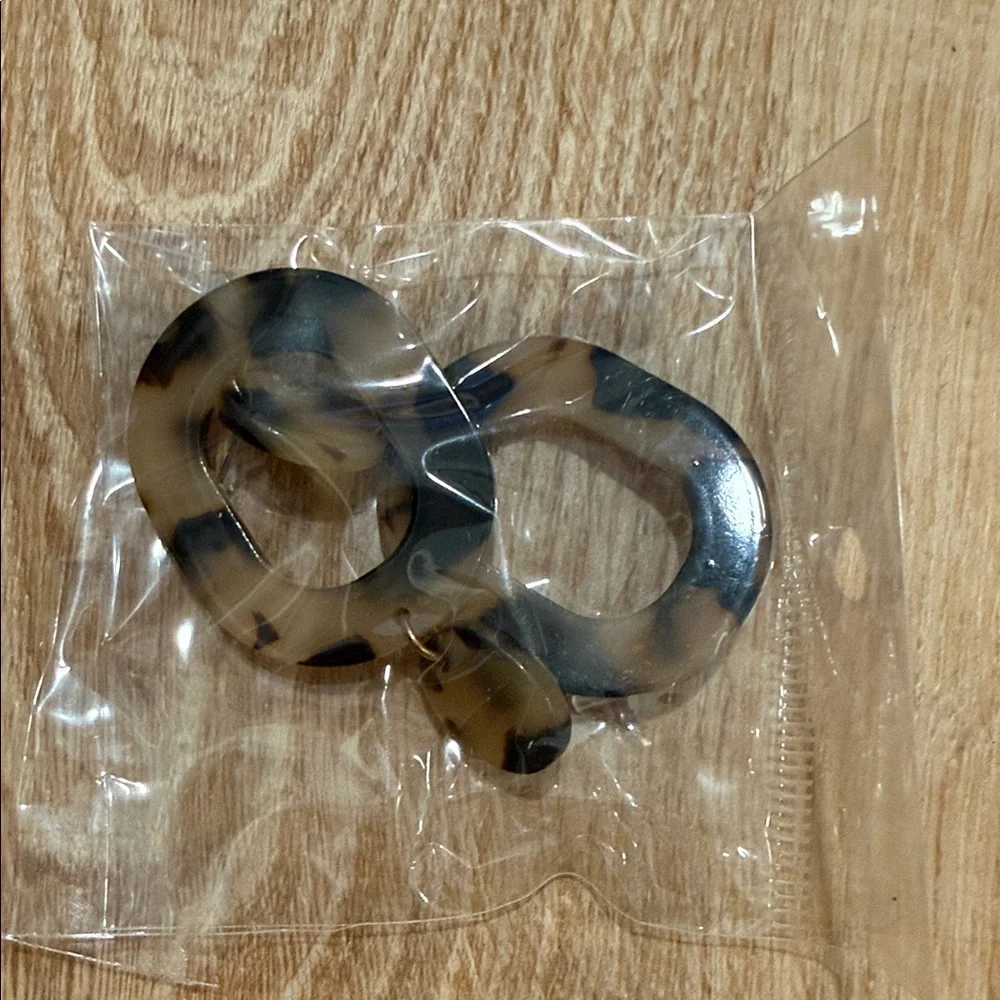 Assorted Earring Collection - Picture 7 of 14